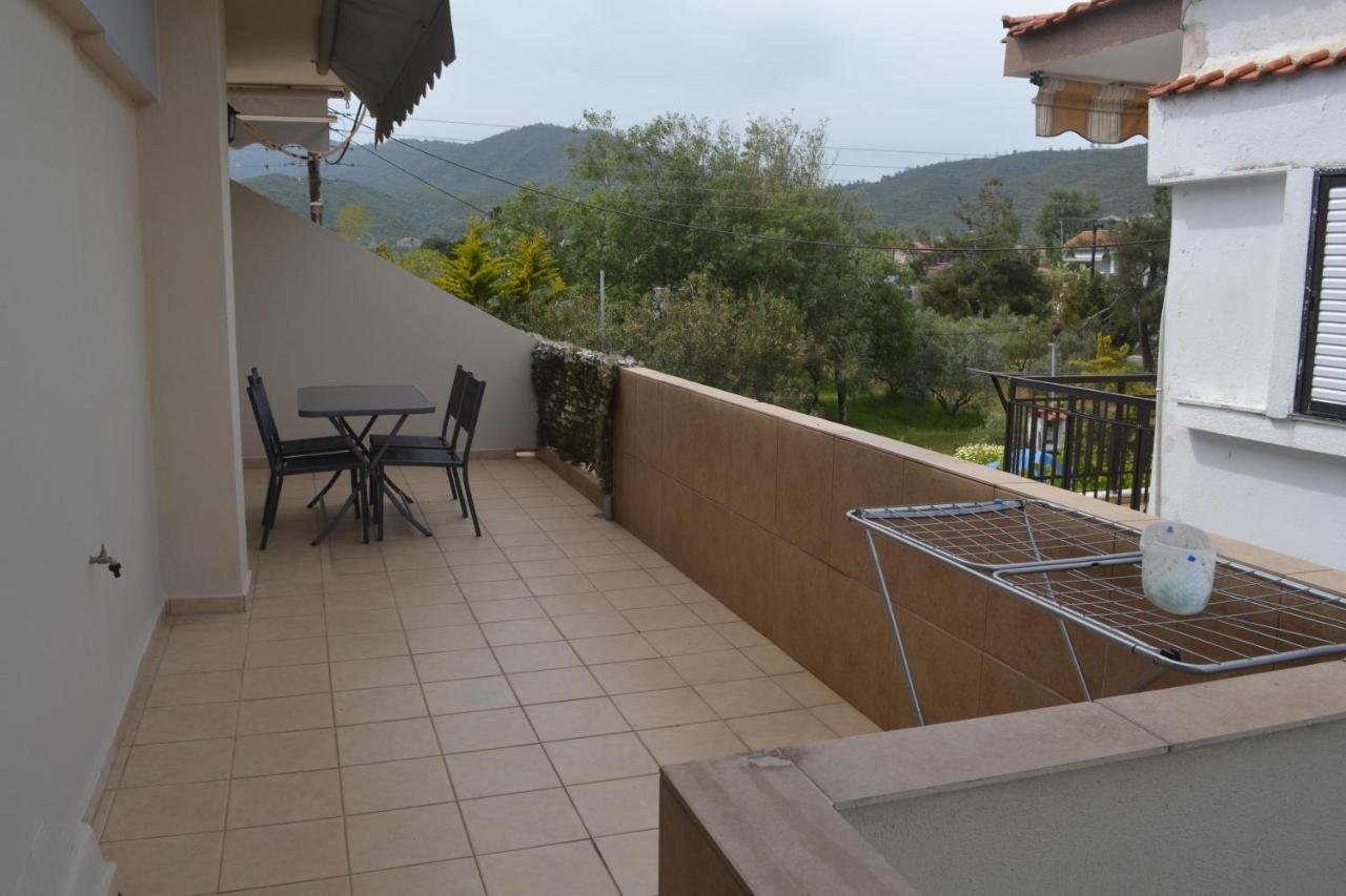 Appartamento Helena House Sarti Esterno foto